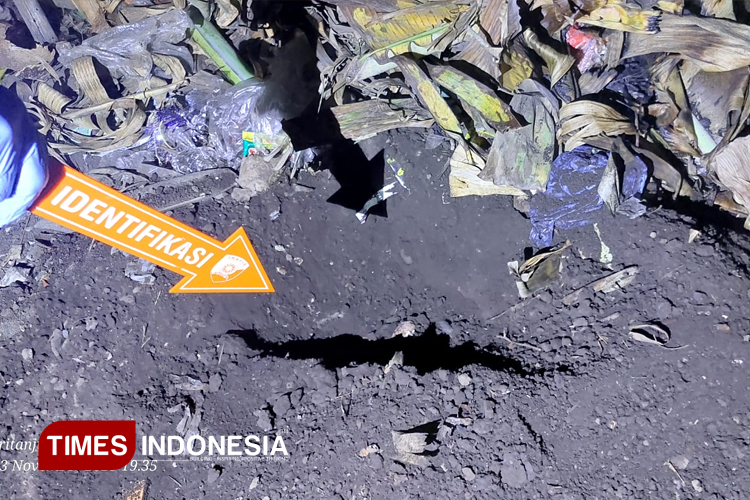 Tertekan Nyiyiran Tetangga, Ibu di Banyuwangi Kubur Bayi Kandungnya Usai Dilahirkan