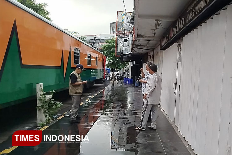Tertutup Gerbong KA dan Retribusi Naik Selangit, Kios Jalan Bogowonto Kota Madiun Terancam Tutup Total