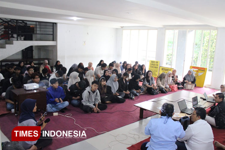 Talk-Show-ECoton-dan-SIEJ.jpg