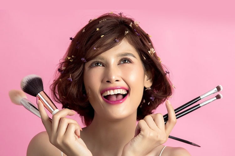 Tips Memilih Foundation yang Sempurna untuk Kulit