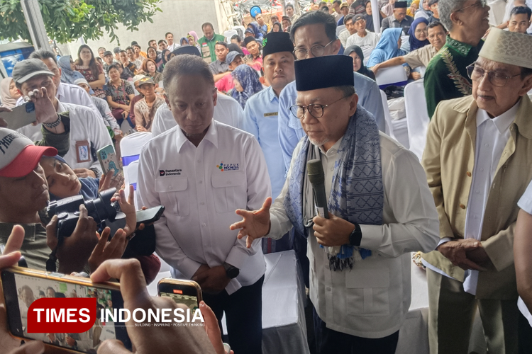 Menko Pangan Cek Harga Pupuk di Bondowoso, Pastikan Dijual Sesuai HET
