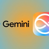 Apple Siap Kucurkan Rp16,7 Triliun untuk 'Kawinkan' Siri dan Gemini