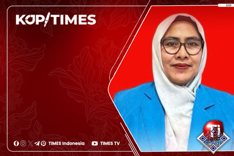 Iryanis, S.E., S.Pd, Kepala Sekolah SMK Budi Asih, Jakarta.