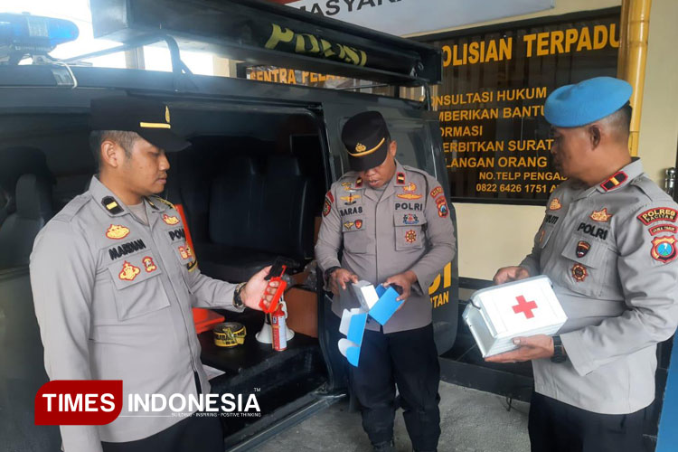 SPKT Polres Pacitan Pastikan Kesiapsiagaan Mobil Patroli Lewat Pengecekan Toolkit