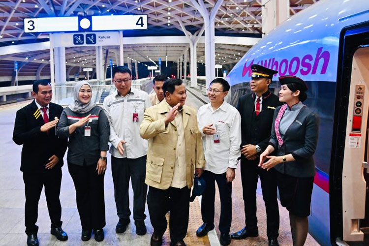 Eddy Soeparno: Komitmen Prabowo Jaga Kepercayaan Investor Lewat Whoosh