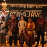 dr Thalia Karupukaro: Mimpi Besar Anak Papua Tak Boleh Padam