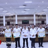 Probolinggo Top Jatim! Bupati Gus Haris Beri Penghargaan ke 3 OPD Motor Serapan