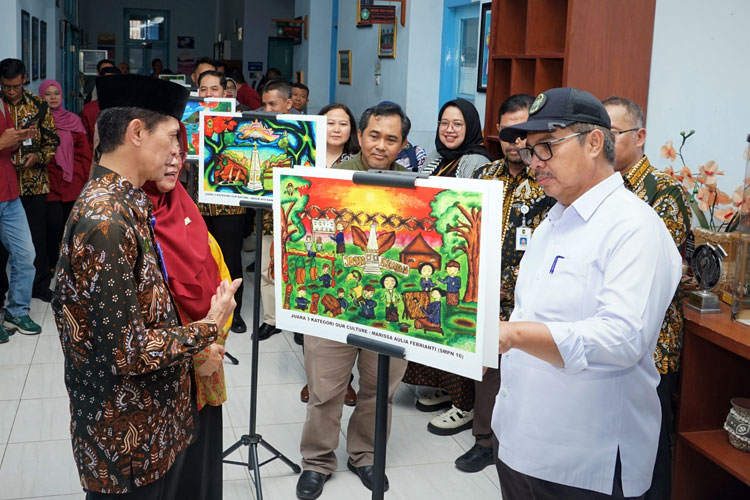 Pelajar Yogyakarta dan Ceko Pamerkan 18 Lukisan Terbaik, Bukti Kolaborasi Seni Internasional