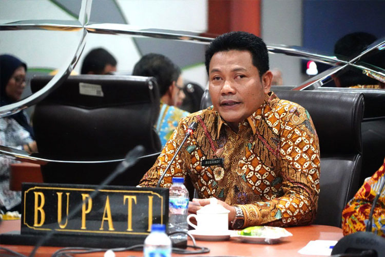 Bupati Sidoarjo Paparkan Keberhasilan Inovasi Mini Distribusi dan Duta Hatiku kepada Kemendagri