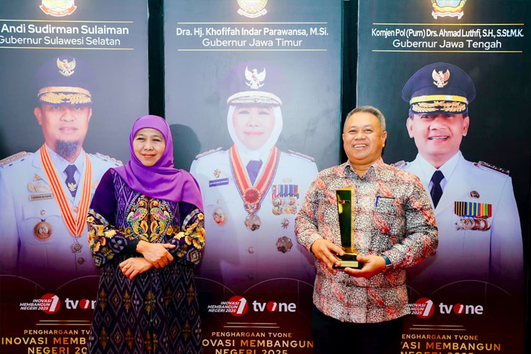 Trans Jatim Raih  Penghargaan Inovasi Nasional,  Khofifah: Bukti Komitmen Hadirkan Transportasi Publik Berkeadilan dan Berkelanjutan