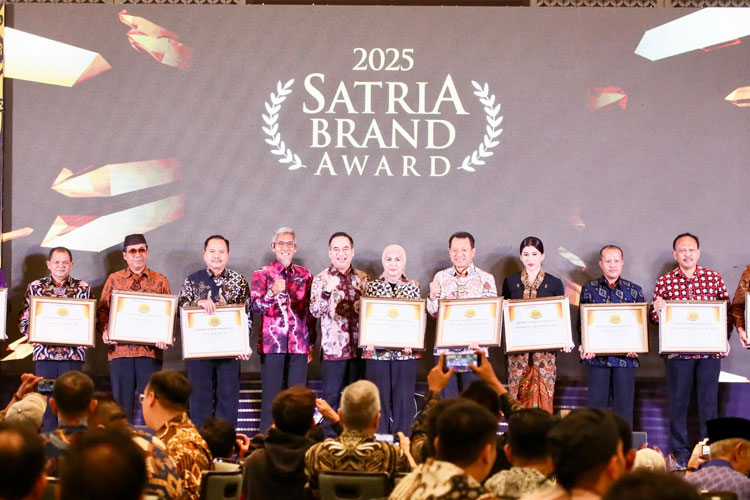 Satria-Leader-Award-2.jpg