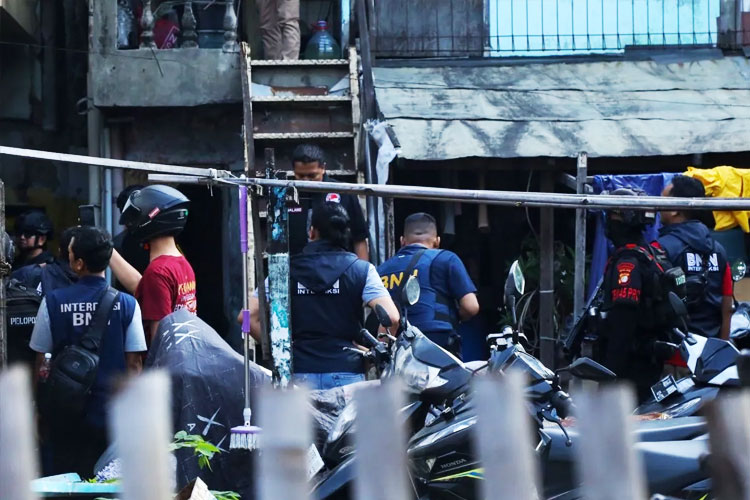 BNN-Polri Gerebek Sarang Narkoba di Jakut, Sita 89 Kg Sabu dan Senjata Api