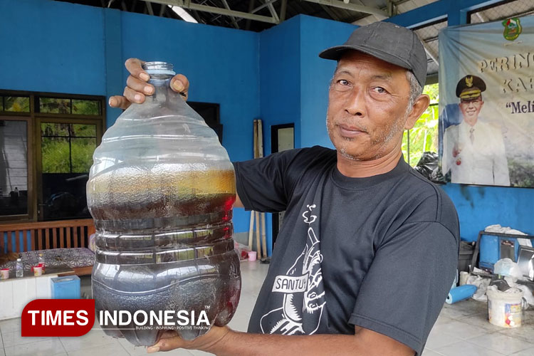 Eko Prayitno, ketua  Kelompok Swadaya Masyarakat (KSM) Runtah Mas Desa Purwanegara Kabupaten Banjarnegara. (FOTO: Muchlas Hamidi/TIMES Indonesia)