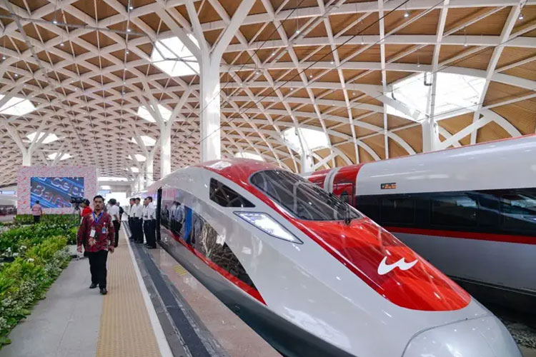 KPK Selidiki Dugaan Korupsi Proyek Kereta Cepat Whoosh, Diduga Ada Tanah Negara Dijual ke Negara