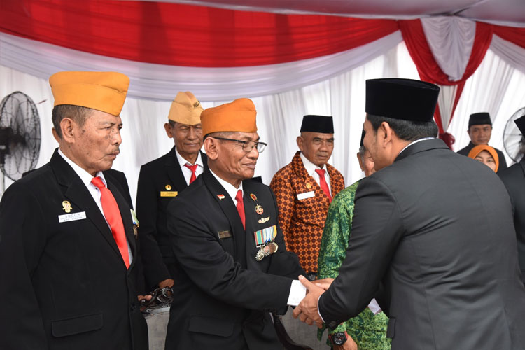 upacara-Hari-Pahlawan-di-MPP-2.jpg