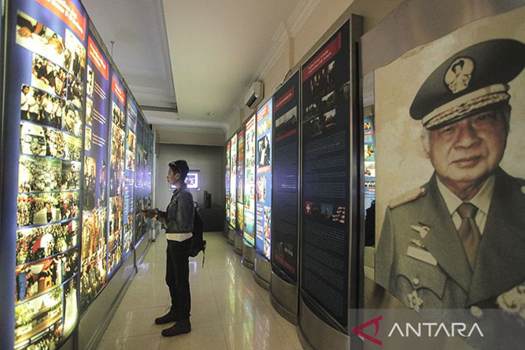 Ketua Fraksi Golkar MPR Sambut Baik Penganugerahan Gelar Pahlawan Nasional untuk Soeharto