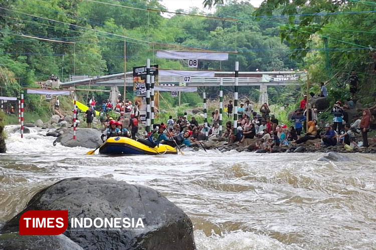 atlet-Arung-Jeram-Porprov-2.jpg