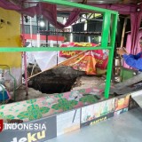 Pemilik Warung di Kota Malang Terperosok Akibat Tanah Ambles 6 Meter