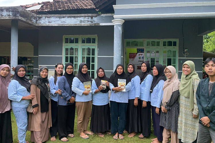 UNISNU dan UMKU Dorong UMKM Karimunjawa Naik Kelas