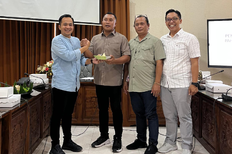 Tasyakuran Gelar Pahlawan Nasional Tiga Tokoh Jatim, Fraksi PKB DPRD Banyuwangi: Ketiganya Punya Jasa Besar