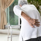 Hindari Risiko Sarkopenia, BPOM RI: Pilih Suplemen yang Tepat dan Aman