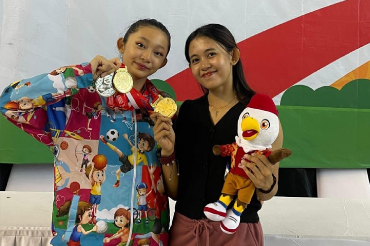 Kisah Vanessa Zaneta Raih Emas Senam Ritmik Popnas 2025, Pola Makan dan Latihan Keras