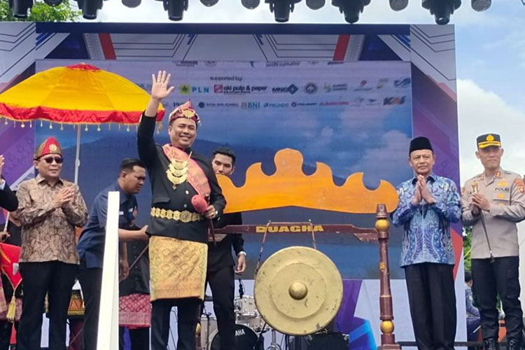 Festival Danau Ranau Jadi Magnet Baru Promosi Wisata OKU Selatan