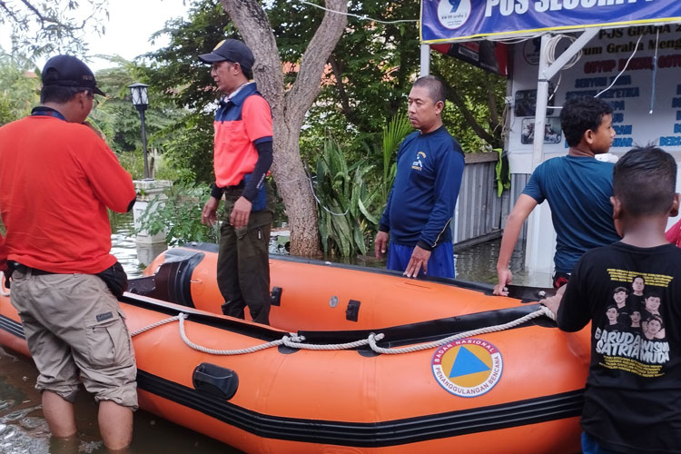 Dampak Makin Meluas, Ratusan Rumah di Gresik Terendam Banjir