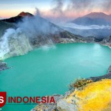 Spot Sunrise dan Danau Asam Terbesar, Pesona Lain Wisata Kawah Ijen Banyuwangi