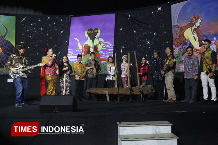 pameran-seni-Titi-Rasi-3.jpg