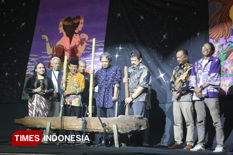 Pameran Seni Titi Rasi dan Upaya Pelestarian Batik sebagai Warisan Bangsa