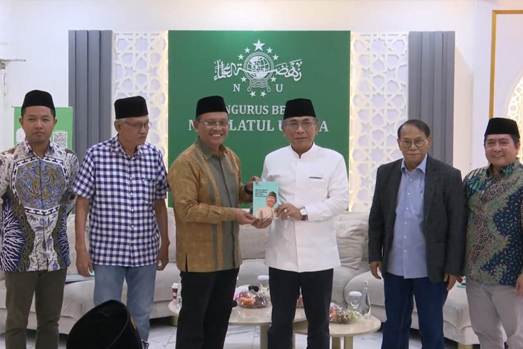 Launching Buku Navigasi Perubahan NU dan Pesantren, Gus Yahya: Tiga Matra Gerakan Strategis NU