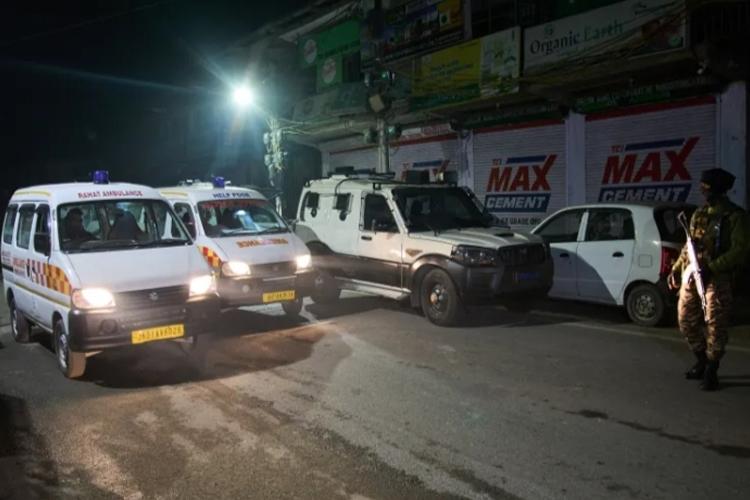 Bahan Peledak Sitaan Meledak di Kantor Polisi, Tujuh Polisi Tewas di India