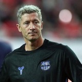 Lewandowski Tegaskan Bertahan di Barcelona, Bantah Rumor Pensiun dan Transfer Musim Dingin