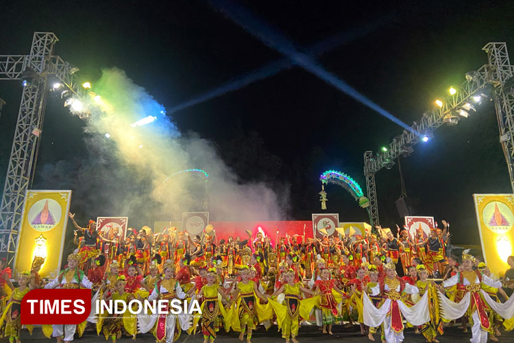 Lima Tahun Berkarya, Damar Art Banyuwangi Gelar Malam Puncak Ziarah Cinta Penuh Filosofi