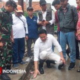Sidak Proyek Waru, Bupati Sidoarjo Temukan Masalah Kualitas dan Kebersihan
