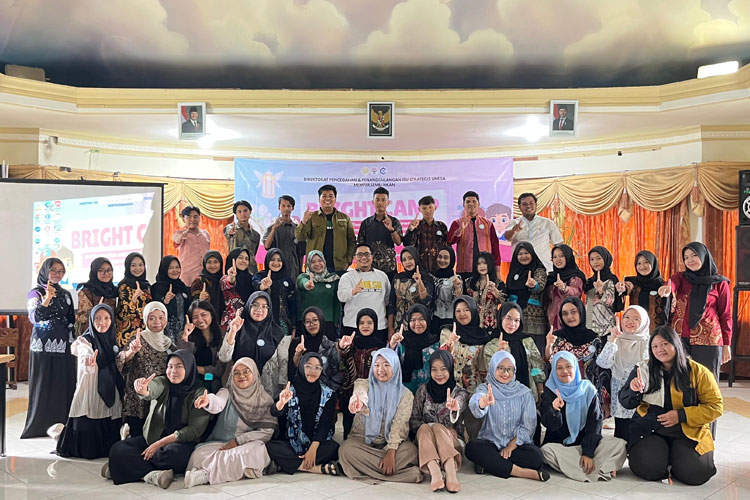 Lawan Kekerasan, Mahasiswa Unesa Dilatih Jadi Ujung Tombak Edukasi dan Mitigasi