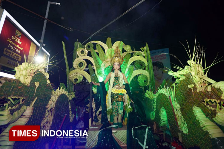 Kisah Samudra Kasetya dan Nyi Roro Kidul Hidup di Dhoho Night Carnival 2025