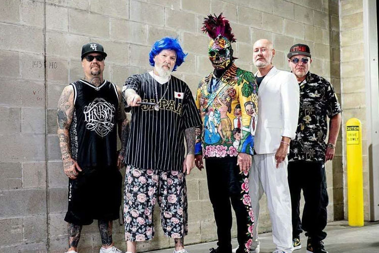 Dukung Vladimir Putin, Limp Bizkit Batal Konser di Estonia