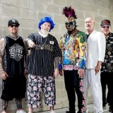 Dukung Vladimir Putin, Limp Bizkit Batal Konser di Estonia