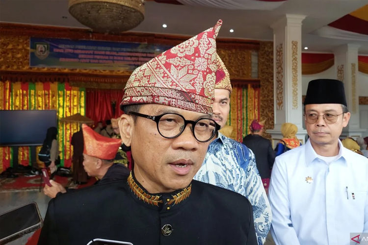 Mendes PDT Minta Pemda Kebut Penyiapan Lahan untuk Kopdes Merah Putih
