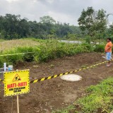Konsisten Menjaga Sumber Daya Air, AQUA Banyuwangi Kembali Bangun Sumur Resapan