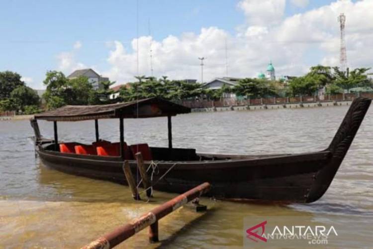 Banjarmasin Hidupkan Lagi Wisata Perahu Tambangan di Sungai Martapura