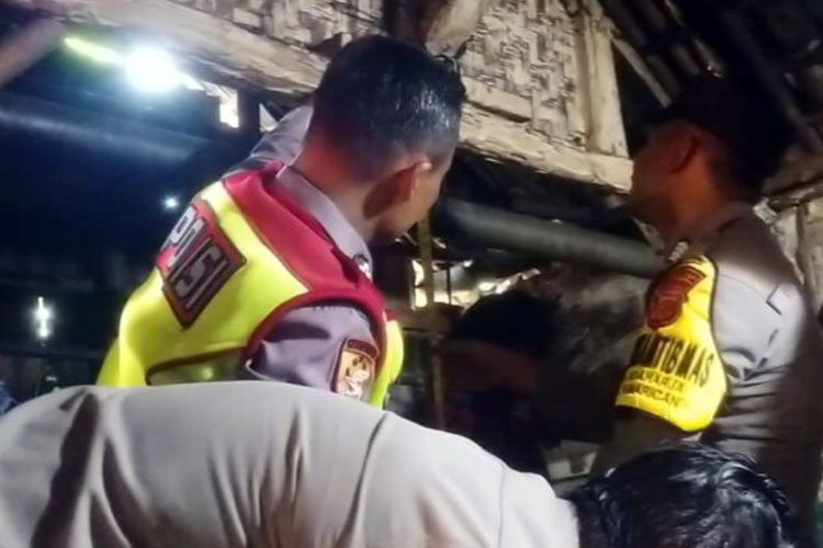 Diduga Depresi, Seorang Pria Lansia di Pamarican Ciamis Nekat Gantung Diri