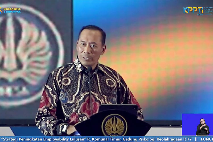 Atasi Kesenjangan Kompetensi, Wamendiktisaintek Minta Perguruan Tinggi Berikan Kompetensi Spesifik