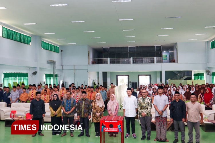 Pesantren Mamba’ul Ma’arif Denanyar Jombang Kembangkan Eco Pesantren
