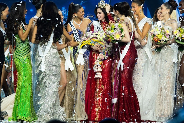 Kisah Fátima Bosch, Dari Kontroversi hingga Mahkota Miss Universe 2025