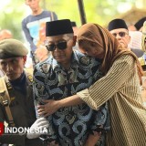 Baju Terakhir Pilihan Mendiang Hanik Terus Dipakai Wali Kota Malang Saat Berkabung
