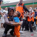 BNPB: Pengungsi Erupsi Gunung Semeru Mulai Kembali ke Rumah
