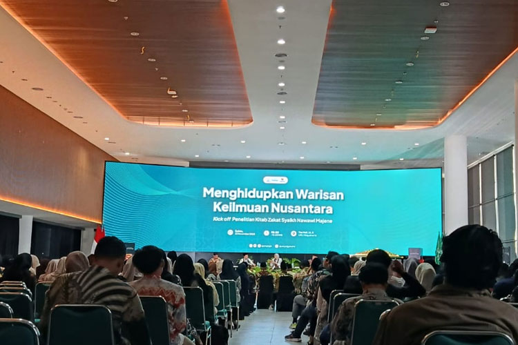 BAZNAS Kolaborasi Bedah Karya Zakat 6.000 Halaman Syekh Nawawi Majene